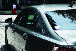 レクサスと金沢の街