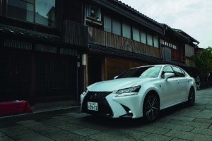 レクサスとにし茶屋街