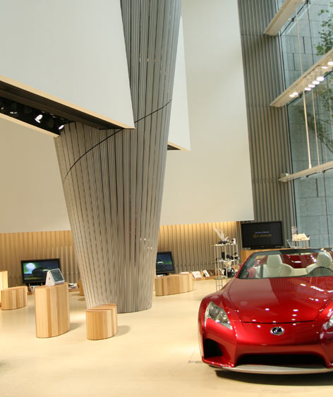 レクサスの新ギャラリー、東京 青山に誕生