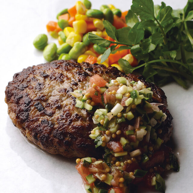 ハンバーグ&emsp;故郷の味で夏気分