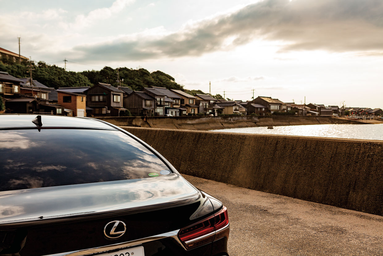 レクサスLS