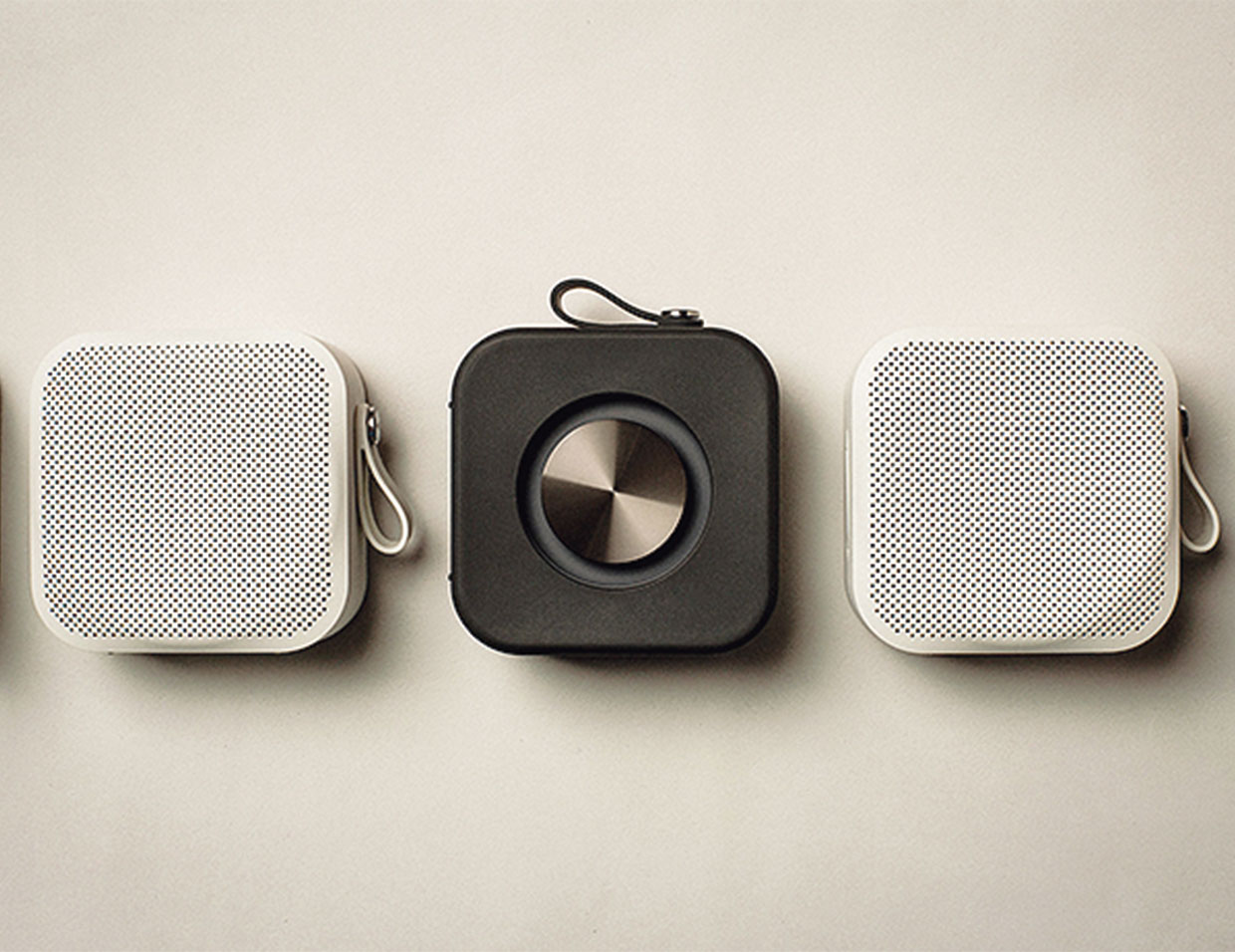 ポータブルBluetoothスピーカーSudio F2