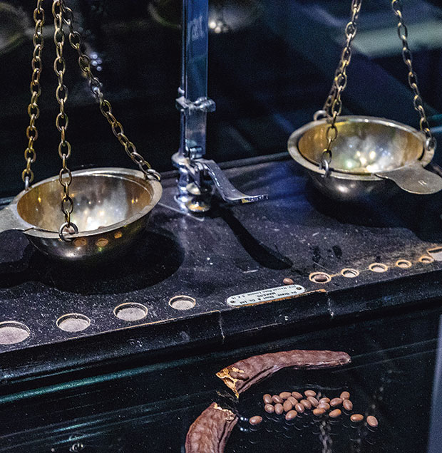 ビッグホール、ダイヤモンドの原石