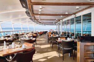 歓喜の時を刻む「洋上の祝祭」、JTBクルーズ全船貸切