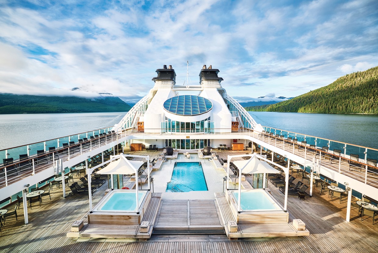 歓喜の時を刻む「洋上の祝祭」、JTBクルーズ全船貸切