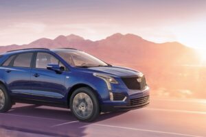 音楽が響き渡る空間、キャデラック