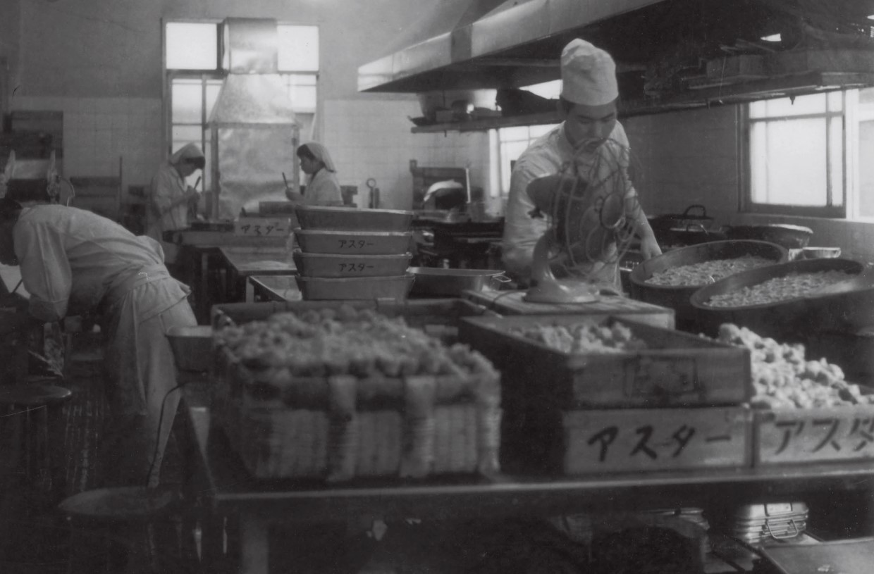 持続する「百年の輝跡」、銀座アスター