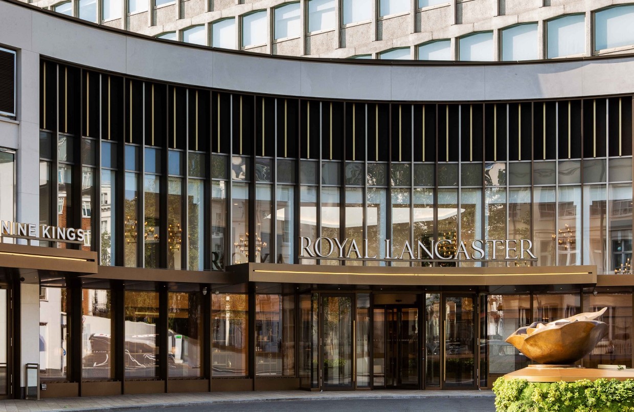 花盛りハイド・パークを遊び場に、ロイヤル・ランカスター・ロンドン
