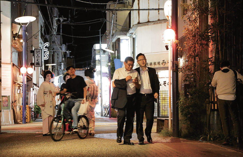 阿波へ富街嫋嫋