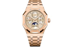 2025AWタイムピースの現在地不朽の価値を選び、トレンドを遊ぶ